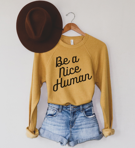 BANH RETRO - UNISEX RAGLAN SWEATER (COLOR: MUSTARD)